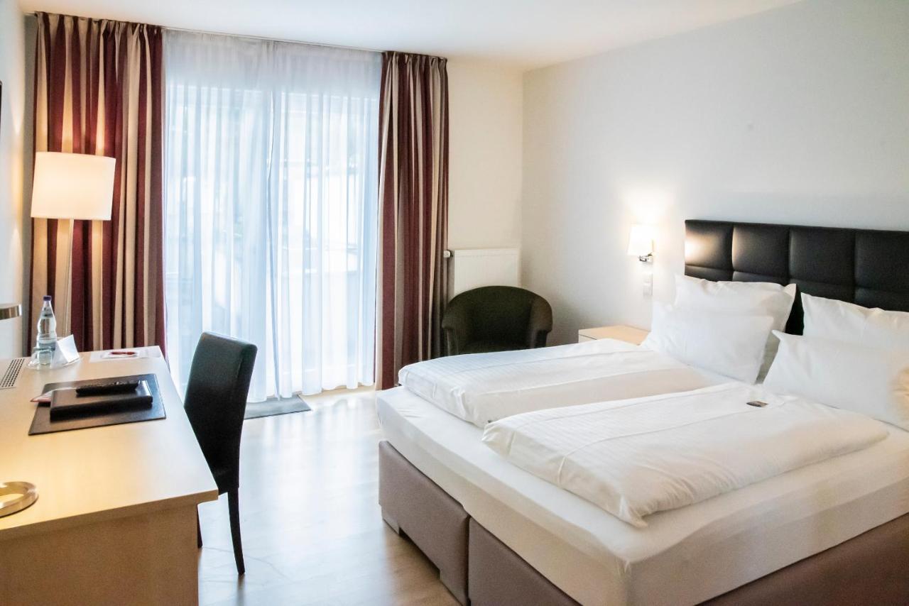Hotel-Restaurant Sebastianushof Бон Екстериор снимка