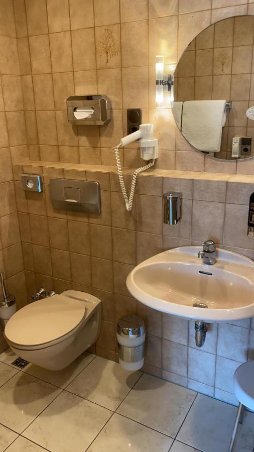 Hotel-Restaurant Sebastianushof Бон Екстериор снимка
